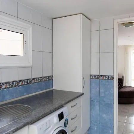 Apartman Sunny Vacation 3br Retreat By The Ocean *