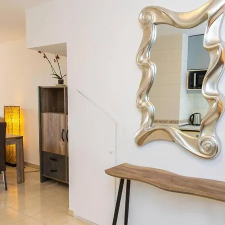 Sunny Vacation 3br Retreat By The Ocean * Callao Salvaje